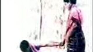 Sabjiwali sex with Nokar XX porn video